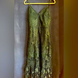 Two Sister Midi Dress sz 6 new without tags